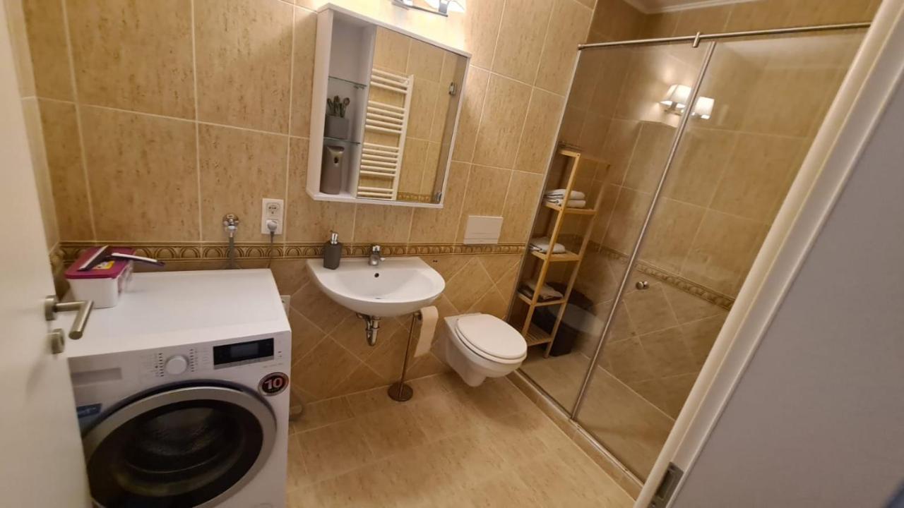 Ferienwohnung Apartament Mirubias Brașov Exterior foto